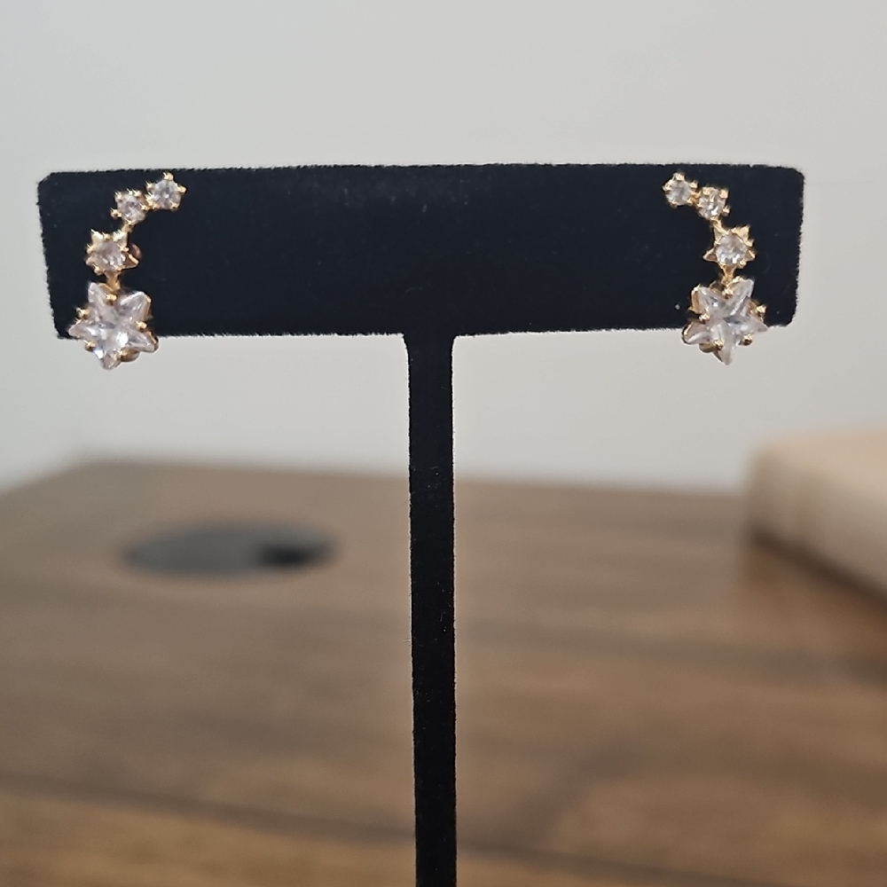 Elegant Gold Shooing Star Crawler Earrings